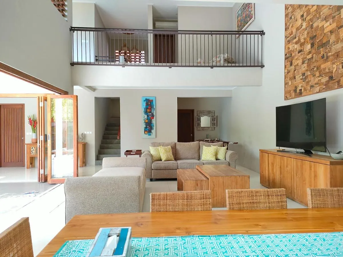 סמיניאק Dasa Villa