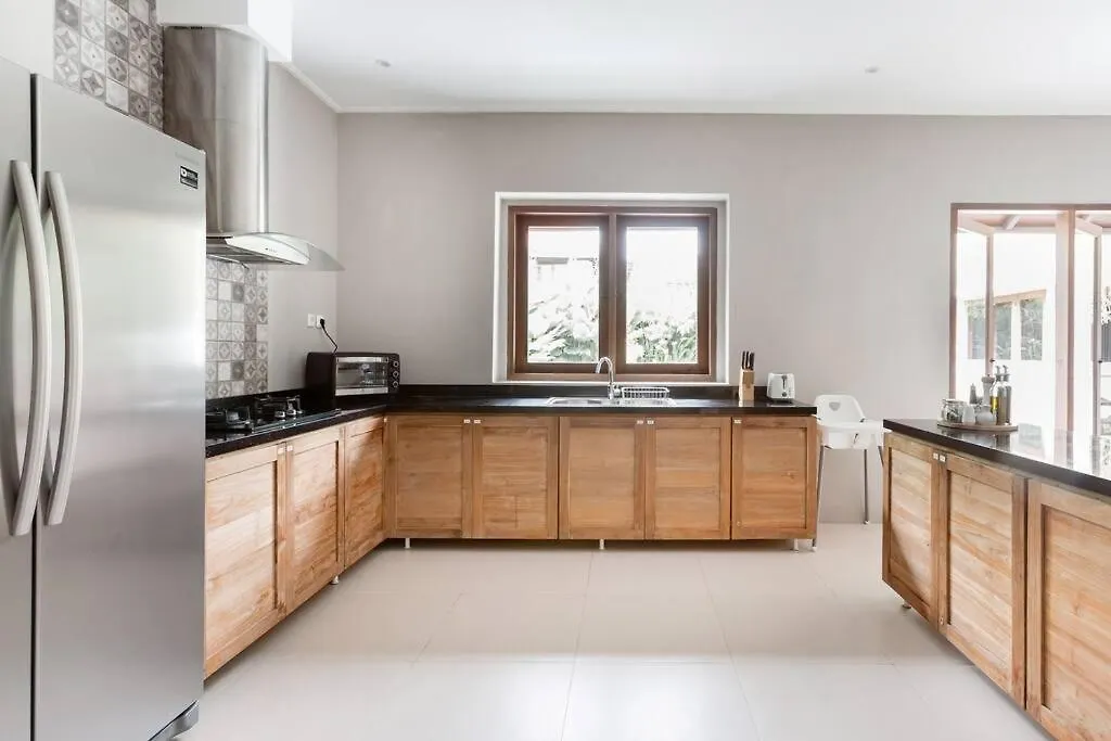 סמיניאק Dasa Villa