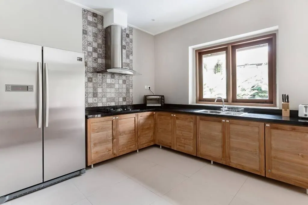 סמיניאק Dasa Villa 0*,