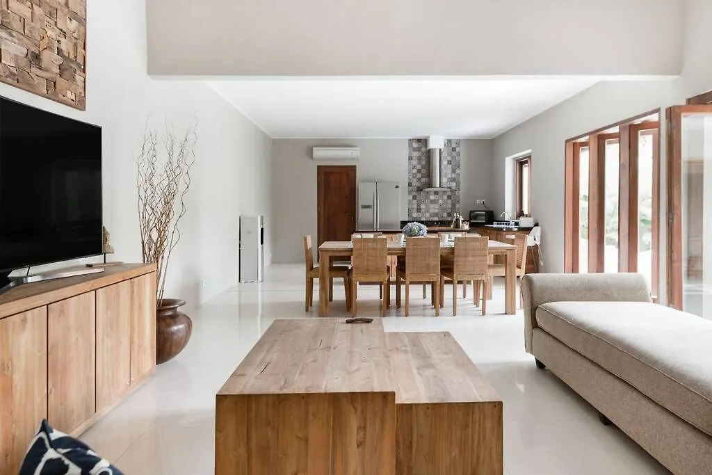 סמיניאק Dasa Villa